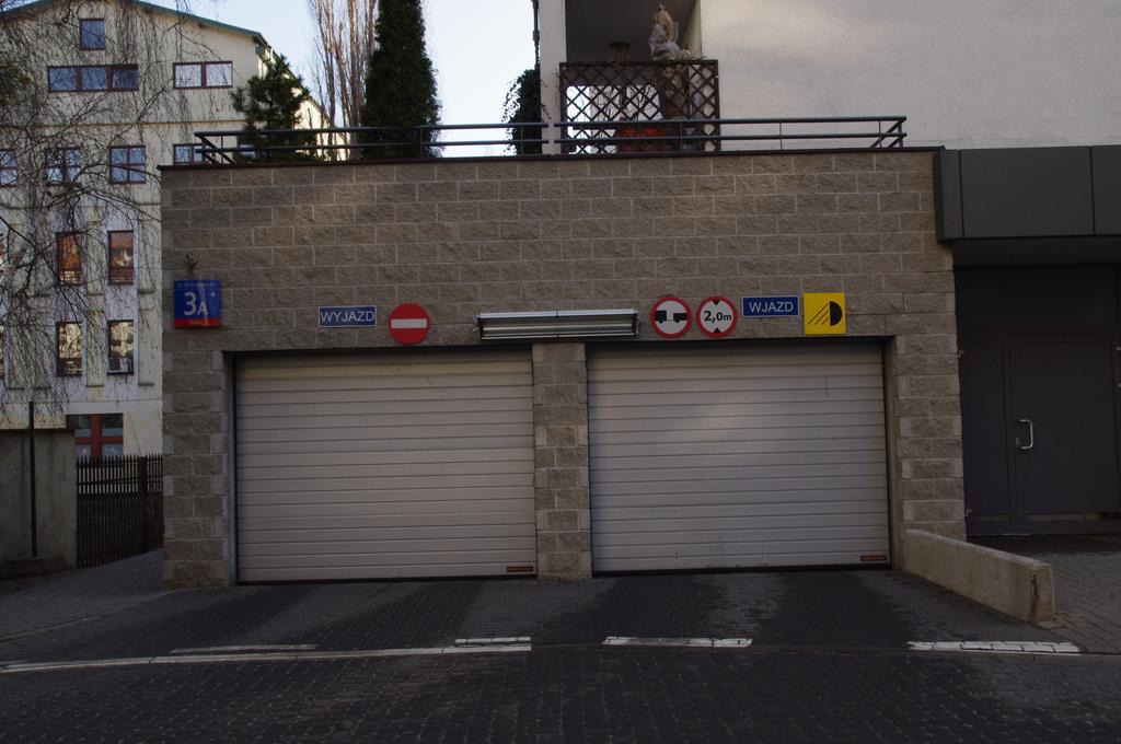 ורשה Bobrovia Apartment מראה חיצוני תמונה
